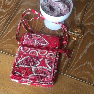 SUMMER SALE Vera Bradley crossbody purse